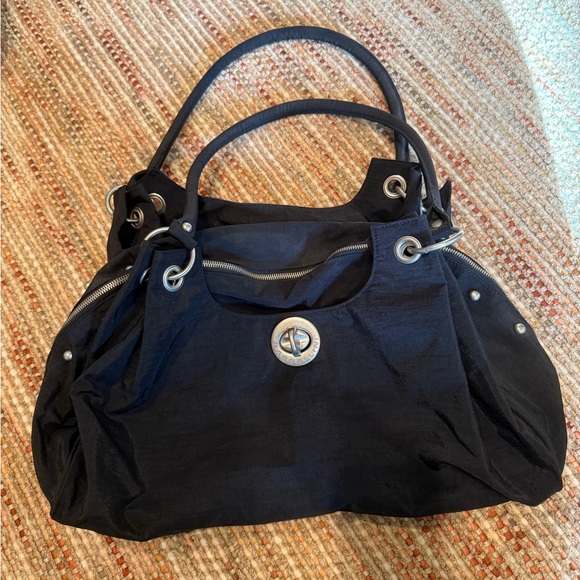 Stylish Black Shoulder Bag with Silver Accents - Picture 1 of 3